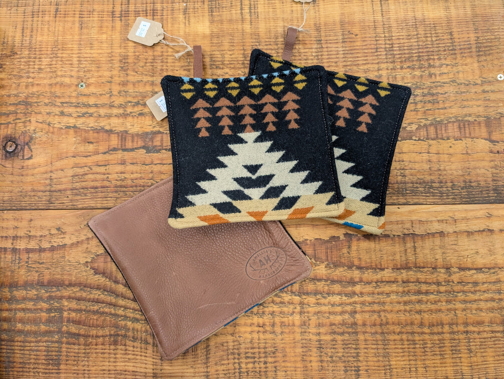 Potholder Pendleton Wool and Leather Black and Tan