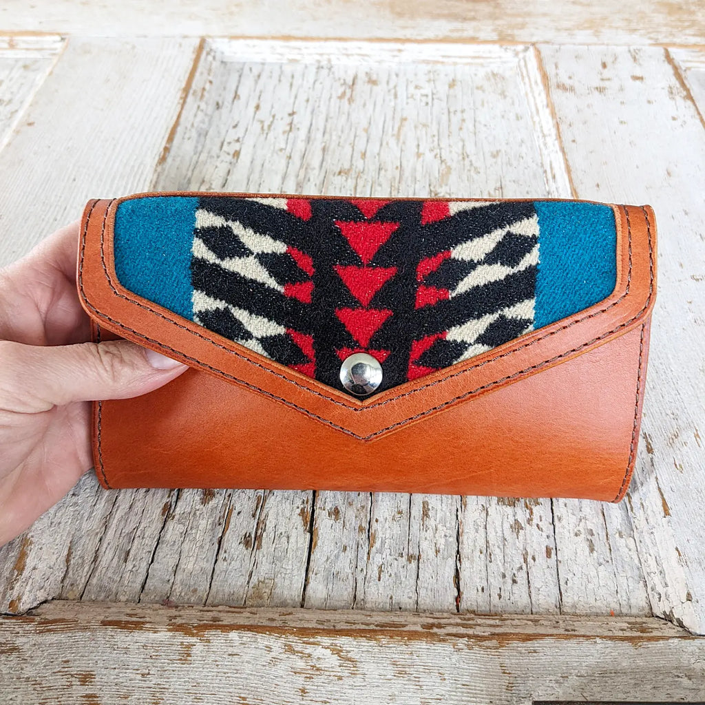 Women's Clutch/ Wallet- Rio