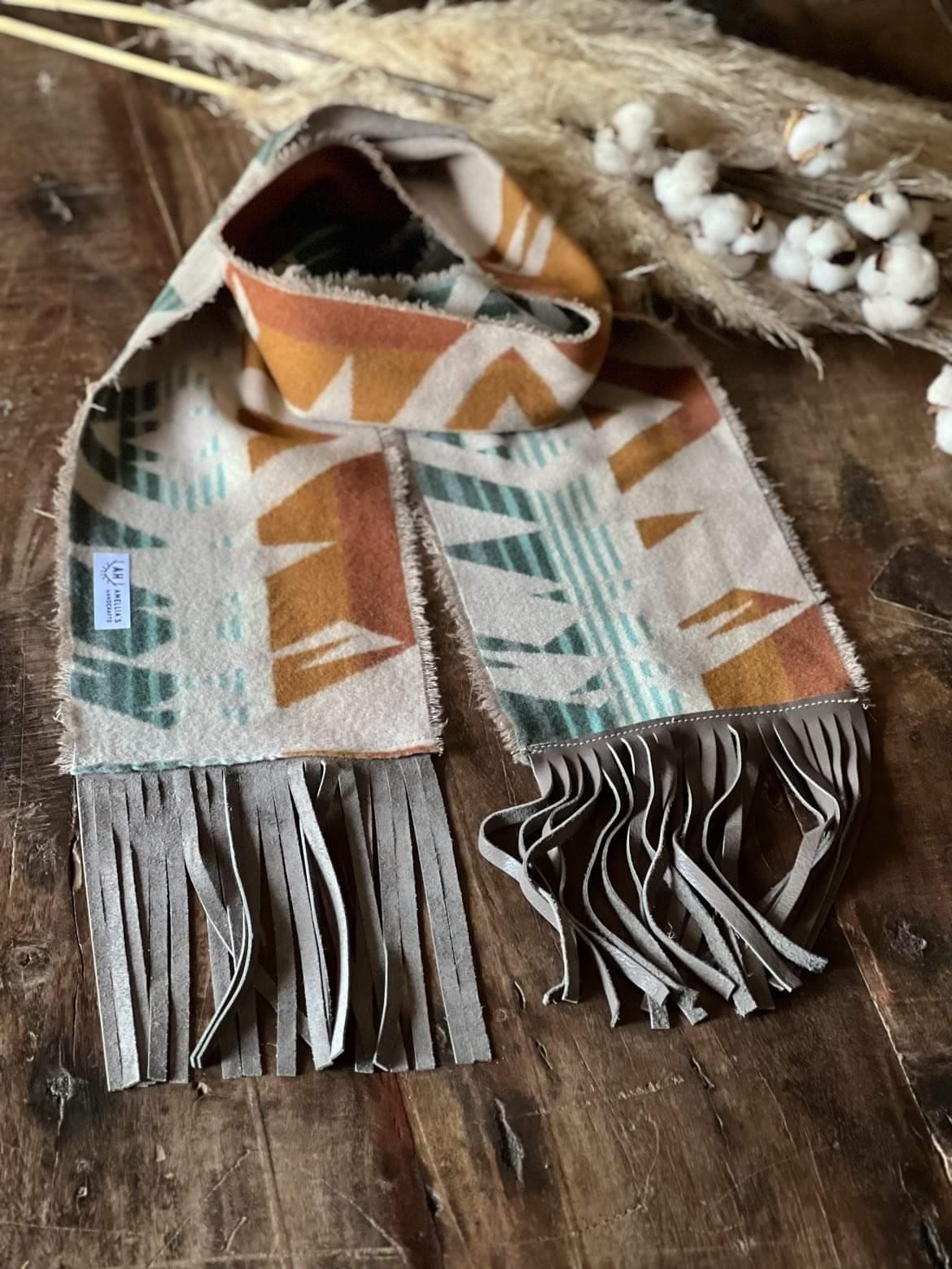 Scarf - Agate Beach with Gray leather